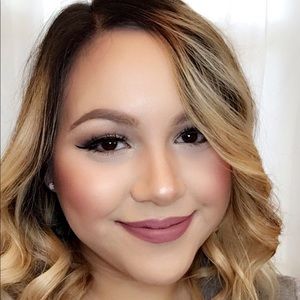 Meet your Posher, Joanie 💕